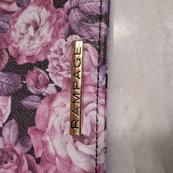 Key & Card Holder - Picture 6 of 6